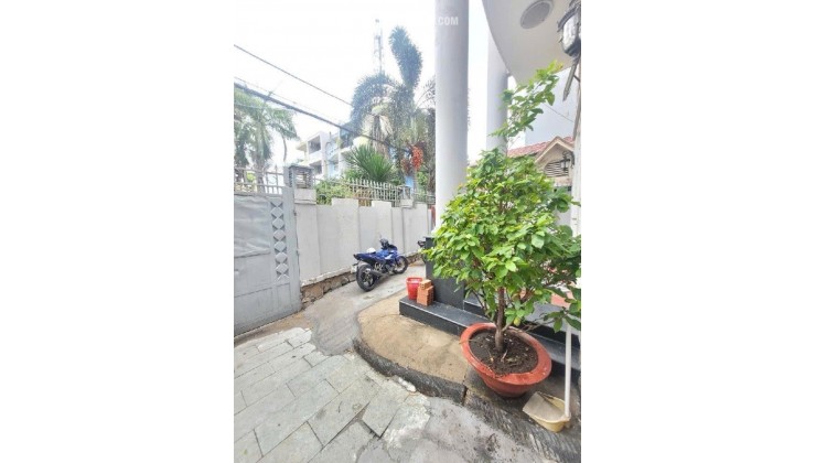 Biệt thự 4 tầng Đ.8m, SHR Vuông  – Bình Lợi Bình Thạnh SS